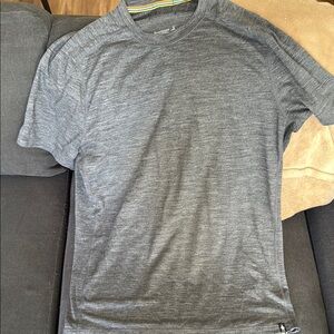 Men's Gray Athletic Shirt